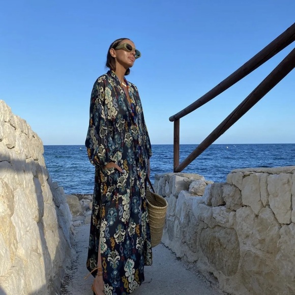 ZARA Women NEW BEADED PRINTED KIMONO NAVY BLUE REF: 7521/054 Size S /M/L - Picture 3 of 8